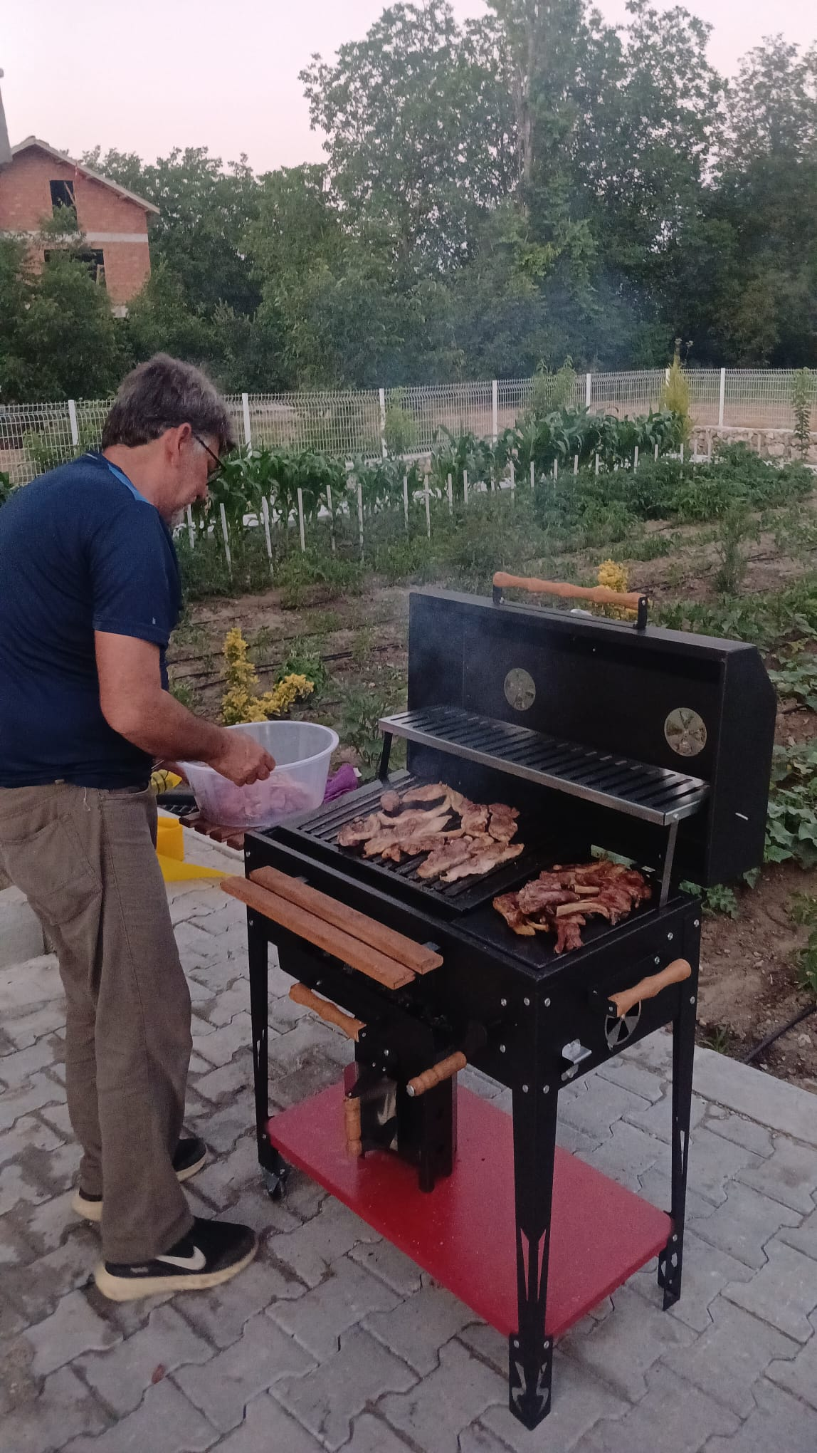 Kömürlü Barbekü BR-75